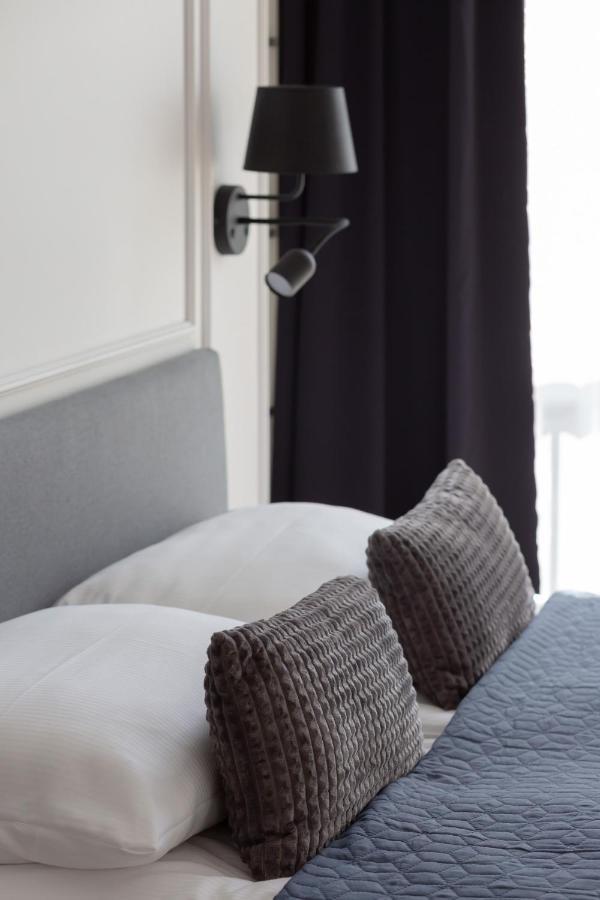 Modern Apartment With Balcony Warsaw Mokotow Aignera By Noclegi Renters Esterno foto
